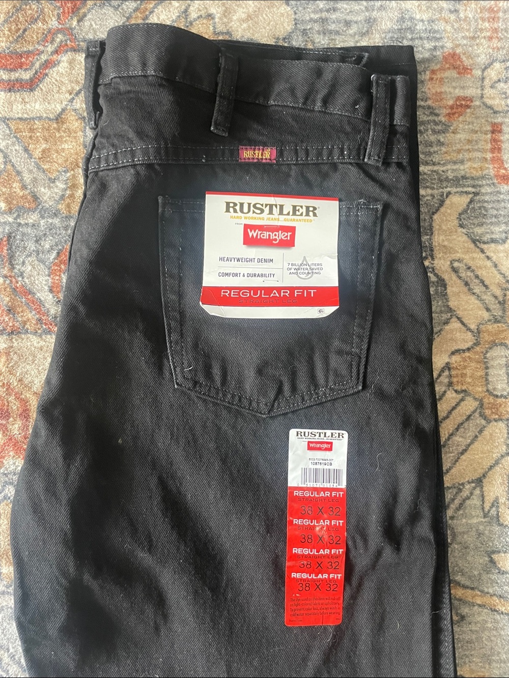 Wrangler Rustler Black Straight Jeans - Classic Fit 38x32